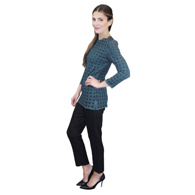 Circle Crinkle Top - T871